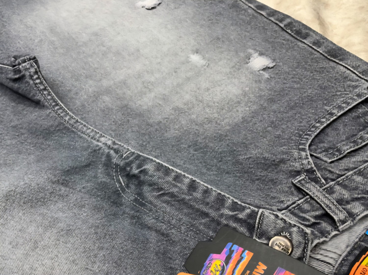 شلوارک برمودا جین زنانه مدل "URBAN EDGE" – ترکیبی از راحتی و استایل خیابانی مدرن - امکان خرید به صورت اقساطی